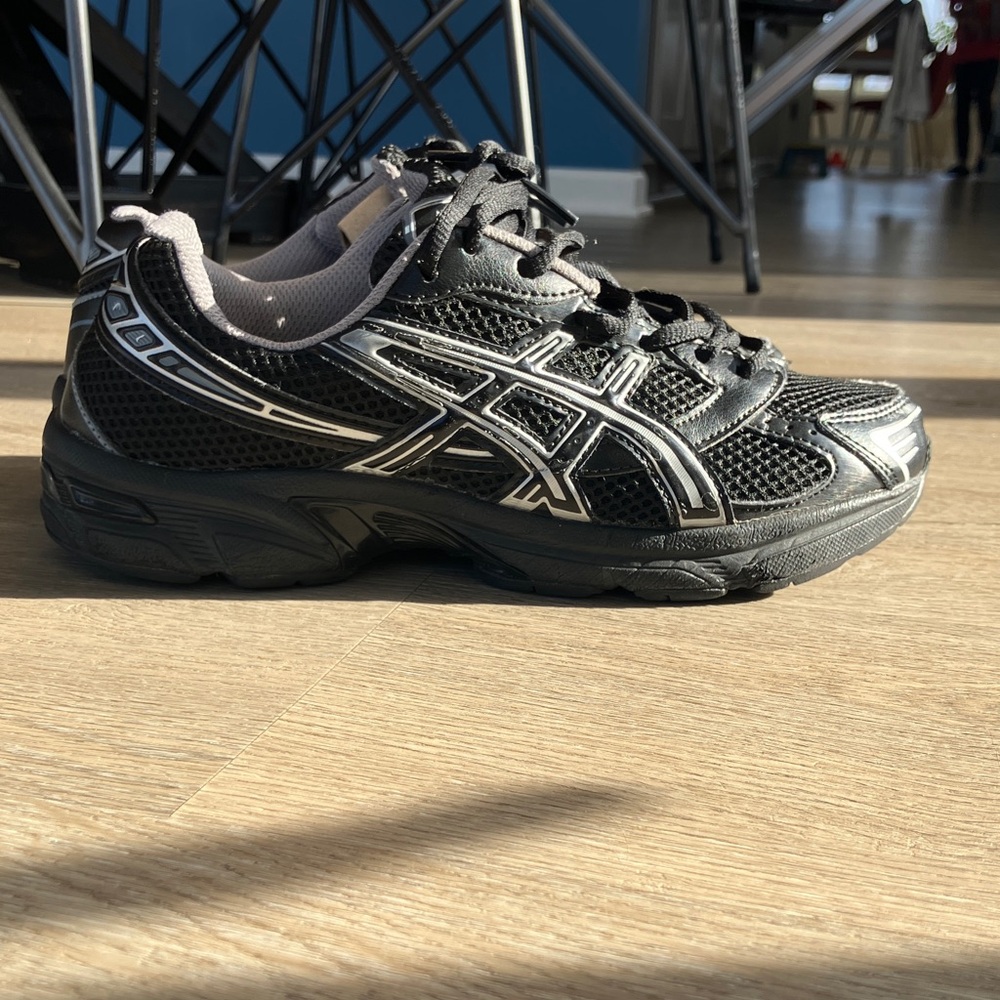 ASICS GEL 1130 black/silver unisex running shoe